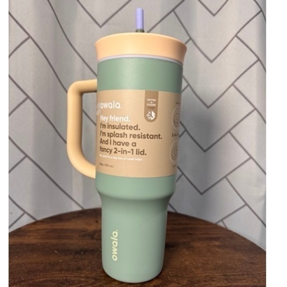 Owala 40oz NEW Travel Tumbler Misty Meadow Green Insulated 2-in-1 Lid NEW